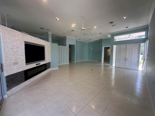 Empty room, Fireplace, Interior, Recessed Lighting