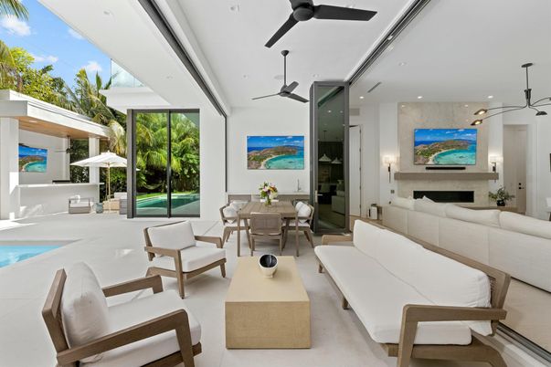 Dining room, Fireplace, Interior, Living room, Pendant Lights, Recessed Lighting