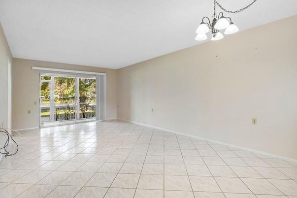 Chandelier, Empty room, Interior