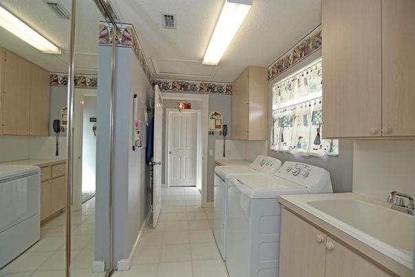 Interior, Washer