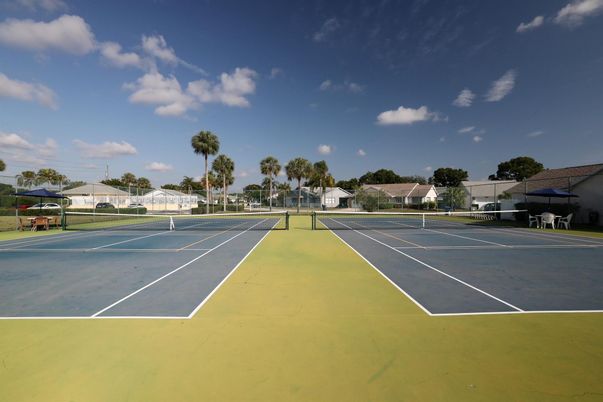 Exterior, Tennis Courts