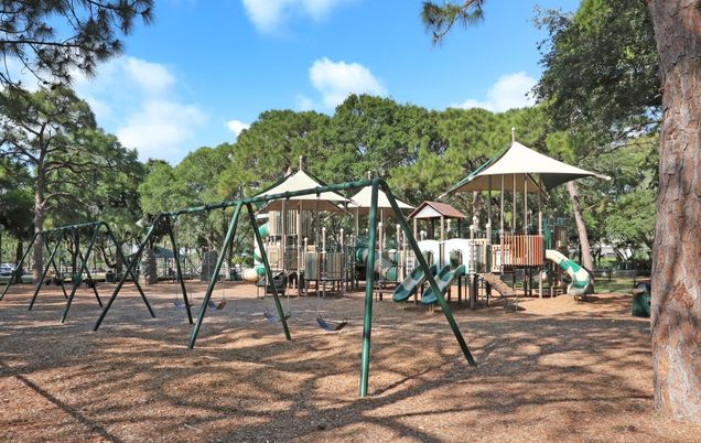 Backyard, Exterior, Playground