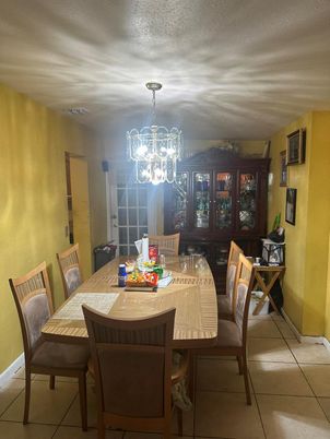 Chandelier, Dining room, Interior