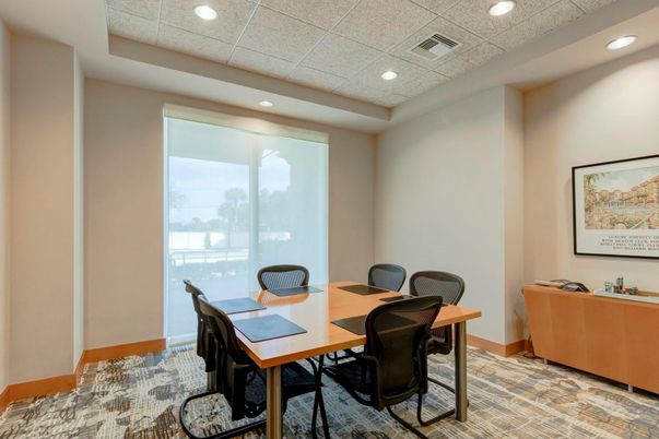 Dining room, Interior, Recessed Lighting