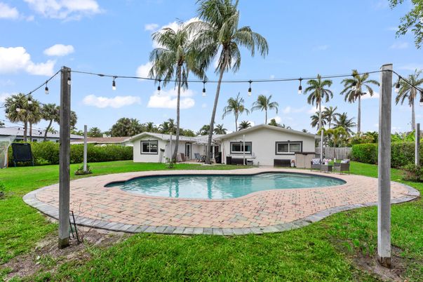 Backyard, Exterior, Pool
