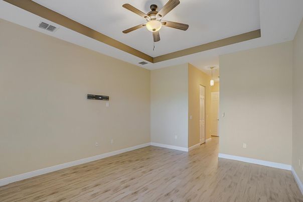 Empty room, Interior, Pendant Lights, Wood Texture Flooring