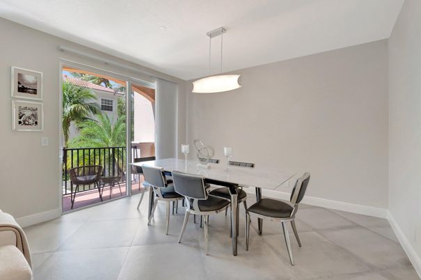 Dining room, Interior, Pendant Lights