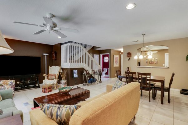 Dining room, Interior, Living room, Pendant Lights, Recessed Lighting
