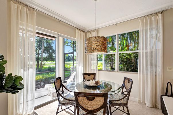 Dining room, Interior, Pendant Lights