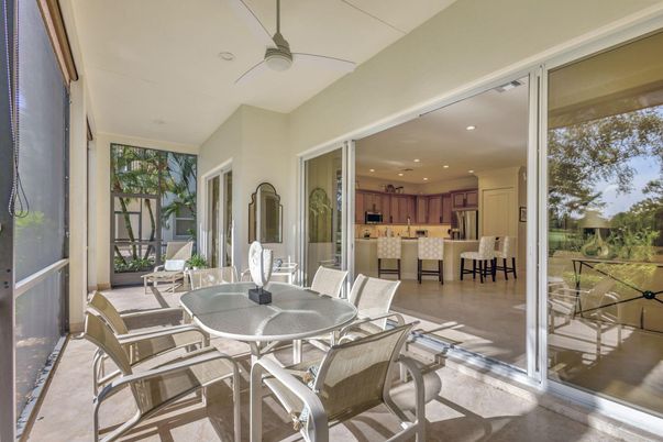Dining room, Interior, Kitchen, Recessed Lighting