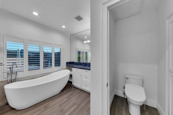 Bathroom, Free Standing Baths, Interior, Recessed Lighting, Wood Texture Flooring