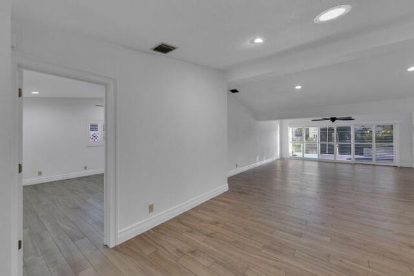 Empty room, Interior, Recessed Lighting, Wood Texture Flooring