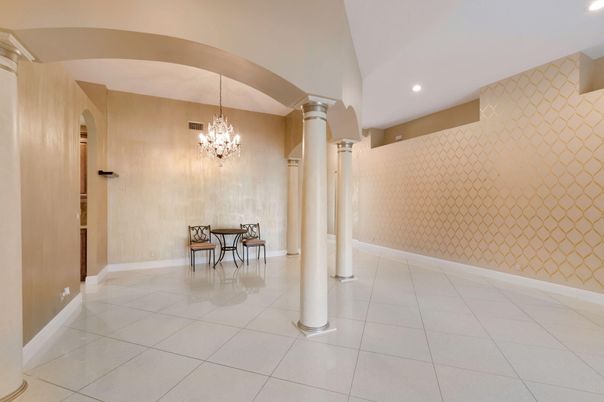 Chandelier, Dining room, Interior, Recessed Lighting