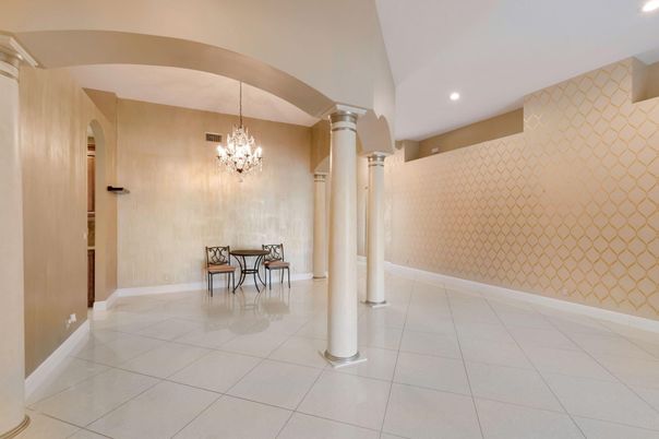Chandelier, Interior, Recessed Lighting
