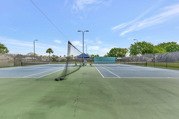 Exterior, Tennis Courts