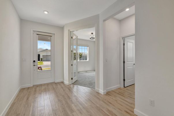 Empty room, Interior, Recessed Lighting, Wood Texture Flooring