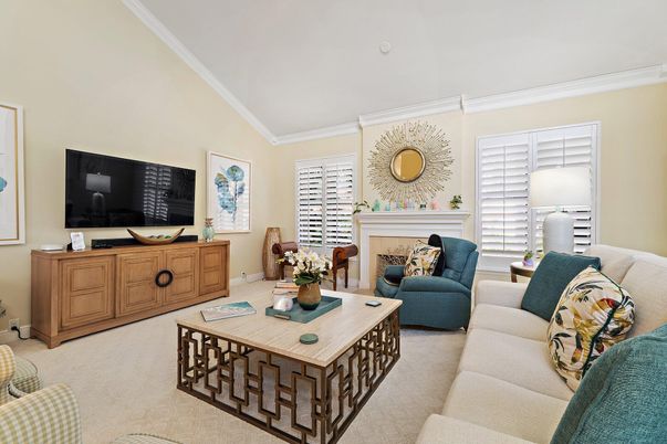 Fireplace, Interior, Living room