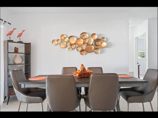 Dining room, Interior