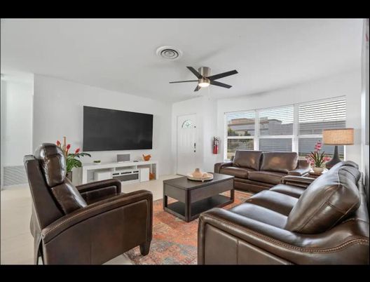 Interior, Living room