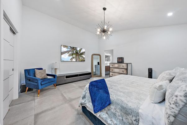 Bedroom, Interior, Pendant Lights, Recessed Lighting