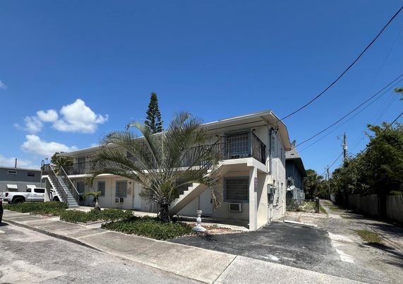 Exterior, Facade, Mediterranean