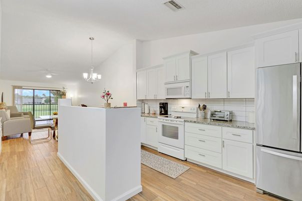Dining room, Interior, Kitchen, Pendant Lights, Wood Texture Flooring