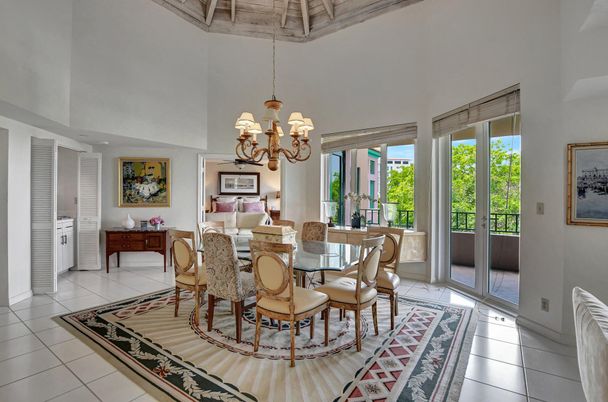 Chandelier, Dining room, Interior