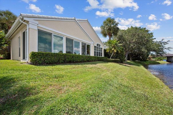 Backyard, Exterior, Lake