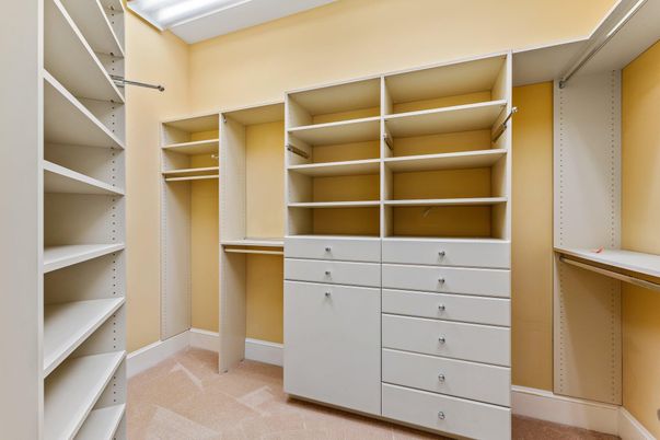 Interior, Walk-in Closets
