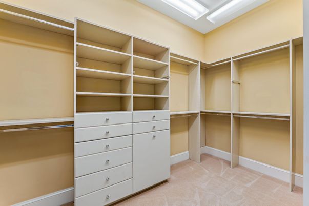 Interior, Walk-in Closets