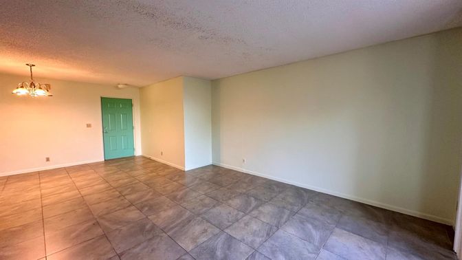 Chandelier, Empty room, Interior