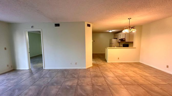 Chandelier, Empty room, Interior, Kitchen
