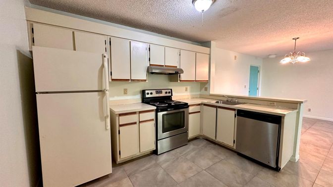 Chandelier, Interior, Kitchen, Stainless Steel Appliances