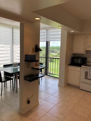 Dining room, Interior, Kitchen, Recessed Lighting