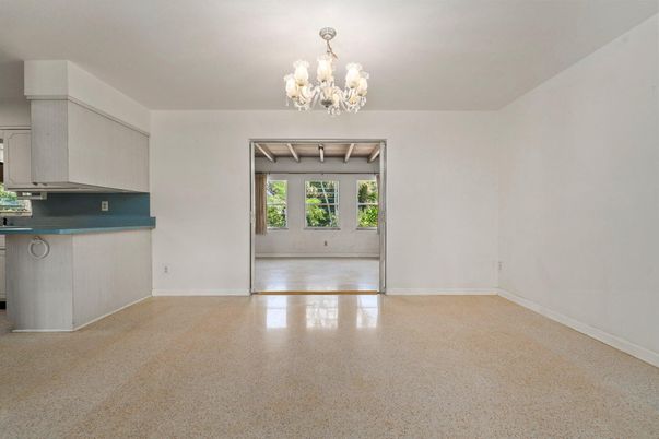 Chandelier, Empty room, Interior, Kitchen