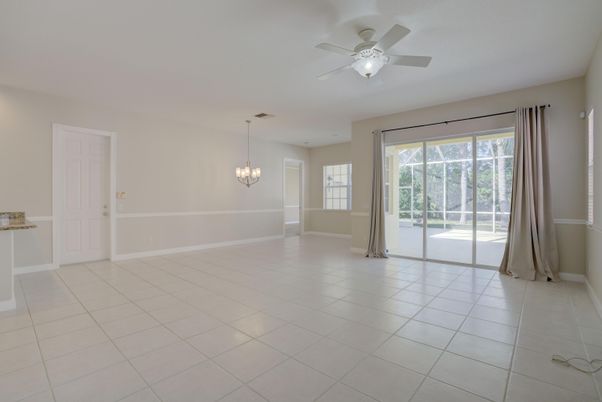Chandelier, Empty room, Interior