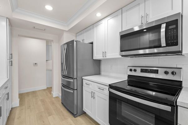 Interior, Kitchen, Recessed Lighting, Stainless Steel Appliances, Wood Texture Flooring