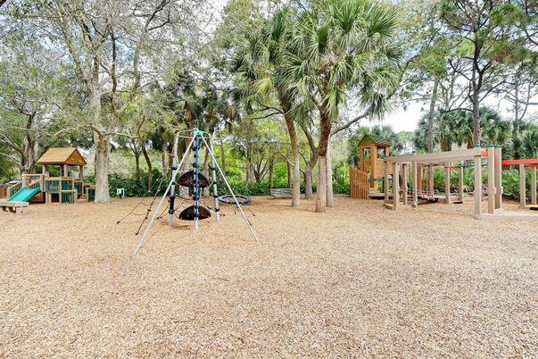 Backyard, Exterior, Playground