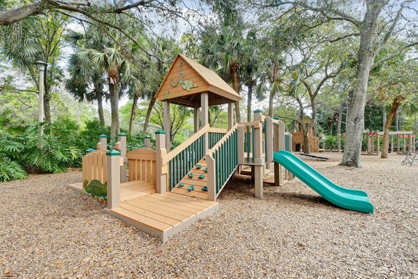 Backyard, Exterior, Playground