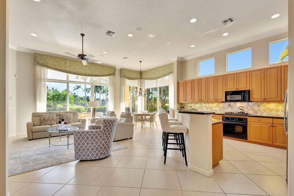 Dining room, Interior, Kitchen, Living room, Pendant Lights, Recessed Lighting