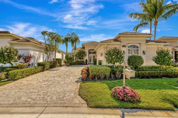 Backyard, Exterior, Facade, Mediterranean