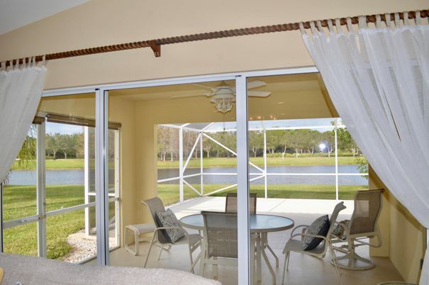 Interior, Sun Room, Water