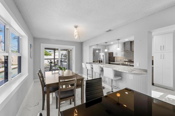Dining room, Interior, Kitchen, Marble, Pendant Lights, Recessed Lighting, Stainless Steel Appliances