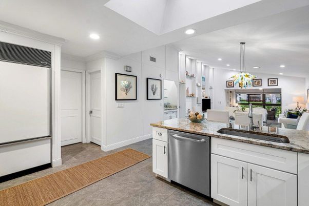 Dining room, Interior, Kitchen, Pendant Lights, Recessed Lighting