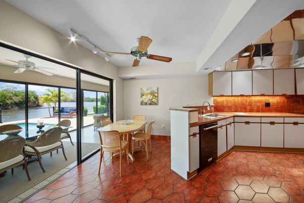 Dining room, Interior, Kitchen
