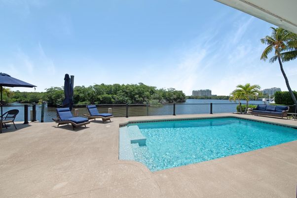 Exterior, Pool, Water