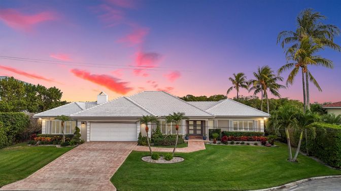 Attached, Backyard, Exterior, Facade, Ranch