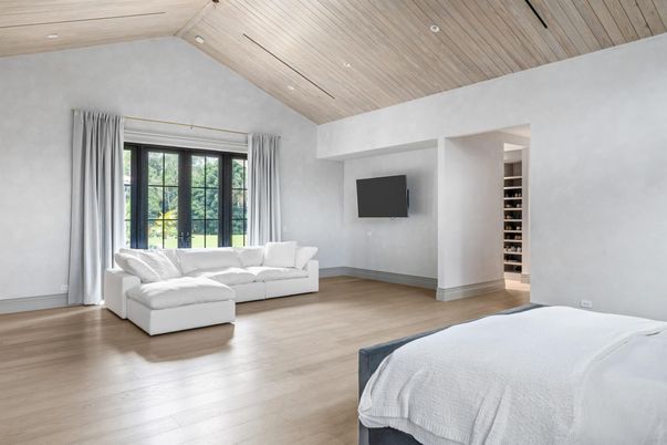 Bedroom, Interior, Recessed Lighting, Wooden Ceilings, Wood Texture Flooring