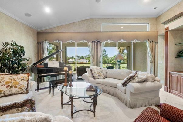 Interior, Living room, Piano, Recessed Lighting