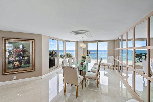 Chandelier, Dining room, Interior, Water